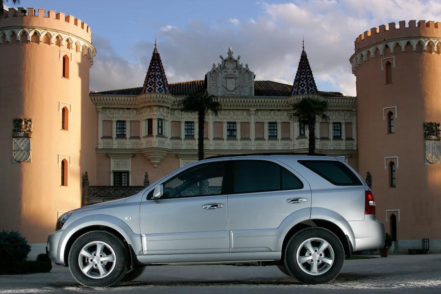  Kia Sorento 2006 года  (фото 38 из 57)